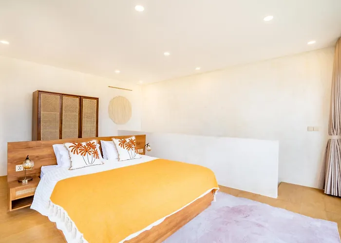 Moma Complex Villa